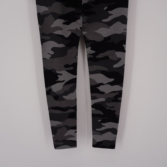 Wild Fable NWT Women's High-Waisted Classic Leggings Size Medium - Picture 6 of 7